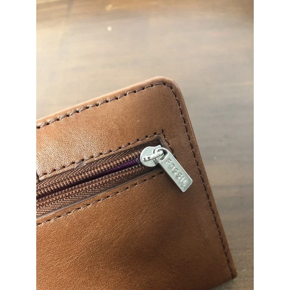 Fossil brown leather